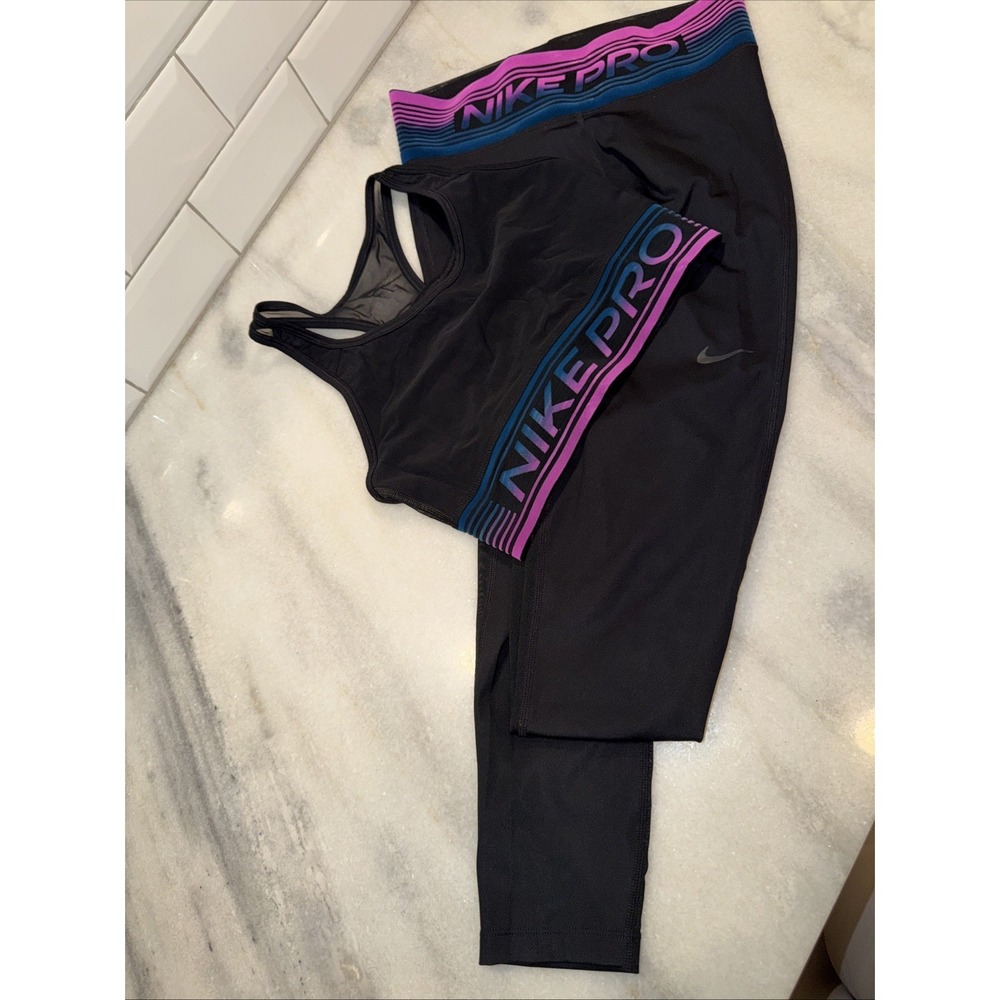 Nike Dri-Fit Classic Style Swoosh Bra‎ And Tights Women's Training  Small